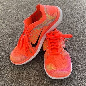 ❤️ Nike Free 4.0 Fly Knit Sneakers Orange Black Size 8 1/2